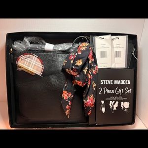 Steve Madden Black Crossbody bag with card holder and free scarf!